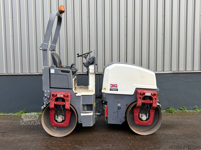 Tandem roller Dynapac CC1200