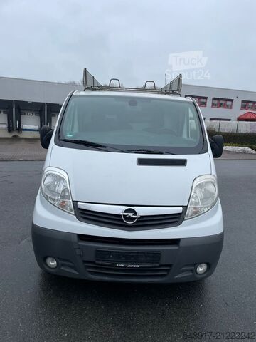 Delivery van Opel Vivaro
