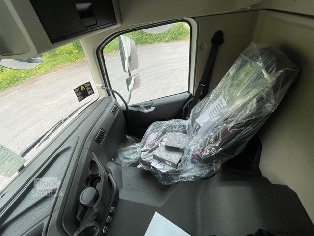 Altro VOLVO FMX 500 8X4 Retarder EuromixMTP Kipper