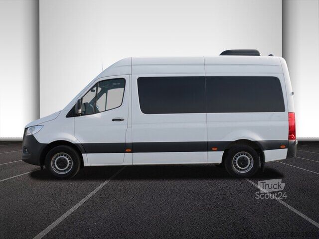 Pakettiauto Mercedes-Benz Sprinter 317 CDI Kombi,Rollstuhllift,8Sitze