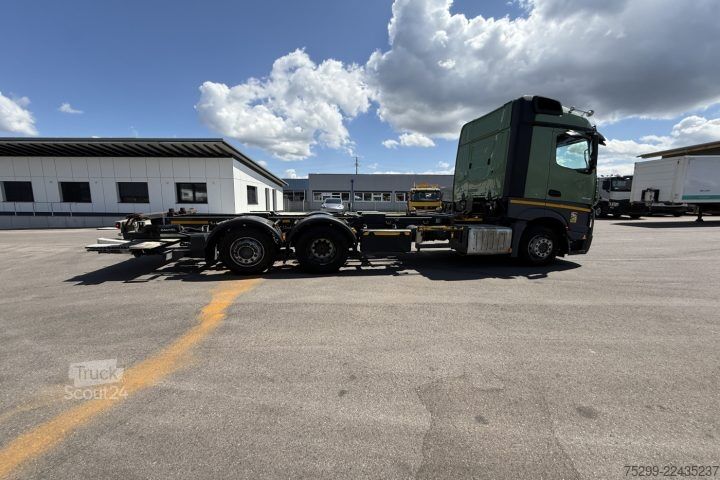 Vaihtolavakuorma-auto Mercedes-Benz Actros 2542 6x2 BDF+HB / Swiss-Vehicle