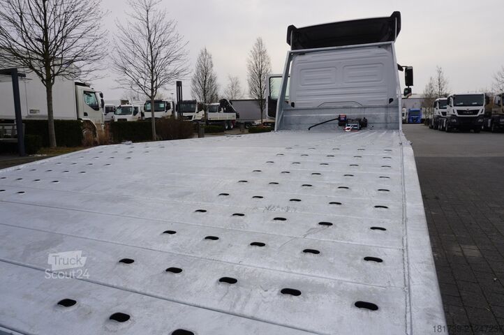 Car carrier van Mercedes-Benz Atego 818 /E6/ NEW GALVANIZED tow truck