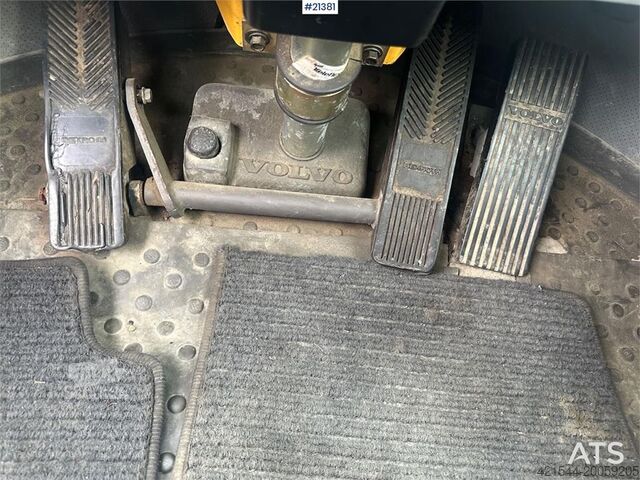 Wheel loader Volvo L90E wheel loader. WATCH VIDEO.