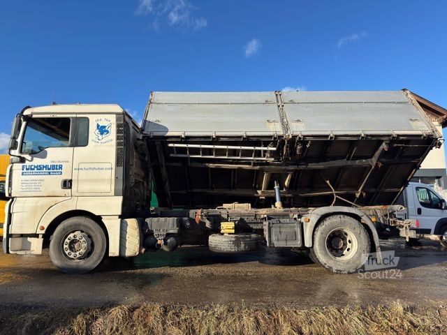 Billenő teherautó MAN TGA 18.440 4x2 BLS GETREIDEKIPPER EURO4