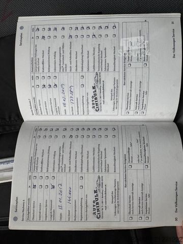 Minibus VOLKSWAGEN T5 1,9 TDI CARAVELLE 9 SITZER KLIMA EURO4