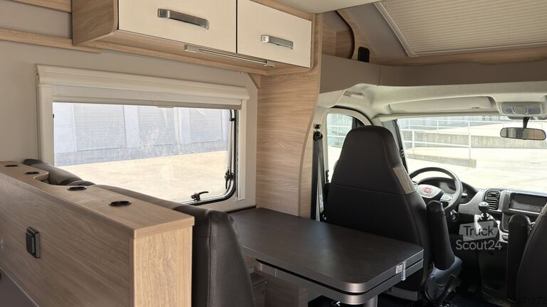 Teilintegriertes Wohnmobil 2024 Fiat Ducato Weinsberg Carasuite | Vollausstattung | 5 Schlafplätze