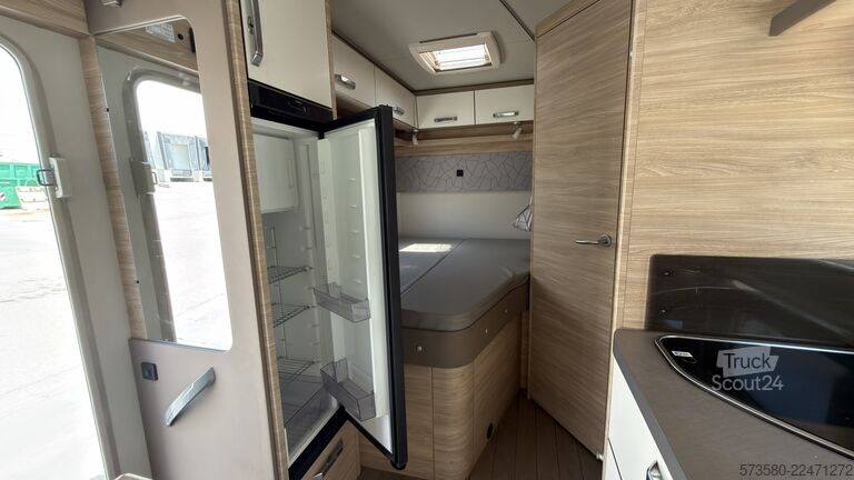 Teilintegriertes Wohnmobil 2024 Fiat Ducato Weinsberg Carasuite | Vollausstattung | 5 Schlafplätze
