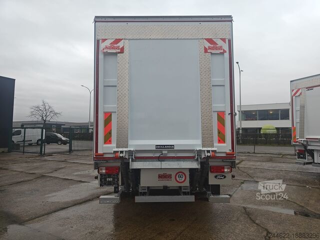 Camion avec caisse Ford Truck F-Line 2633 6x2 - Garantie 1+1 jaar