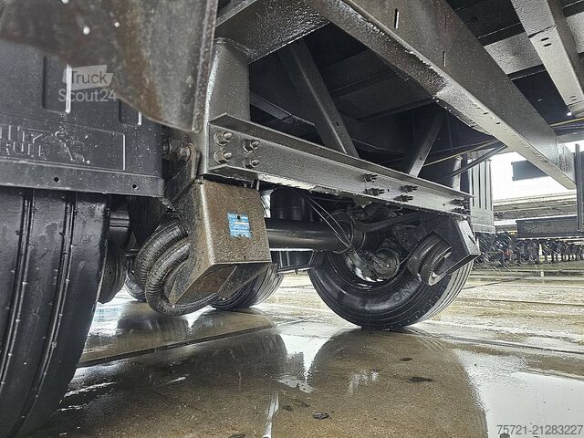 Sliding tarpaulins SCHMITZ 