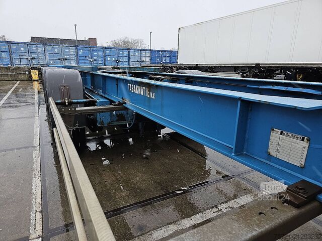 Container transportation RENDERS CHASSIS