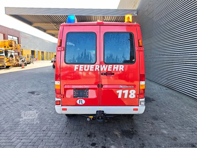Panelinis furgonas Mercedes-Benz Sprinter 316 CDI 4x4 Feuerwehr 10 Persons!