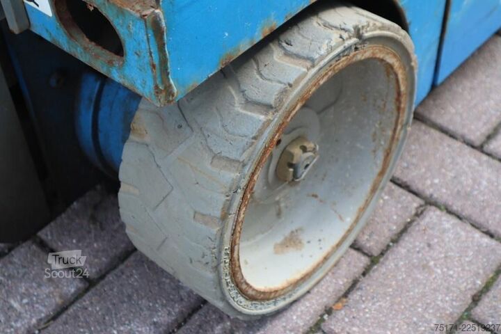Podizanje makaza Genie GS1932 Electric, Working Height 7.8 m, 227kg Capac