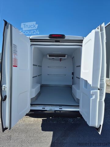Fourgon isotherme frigorifique FIAT DUCATO
