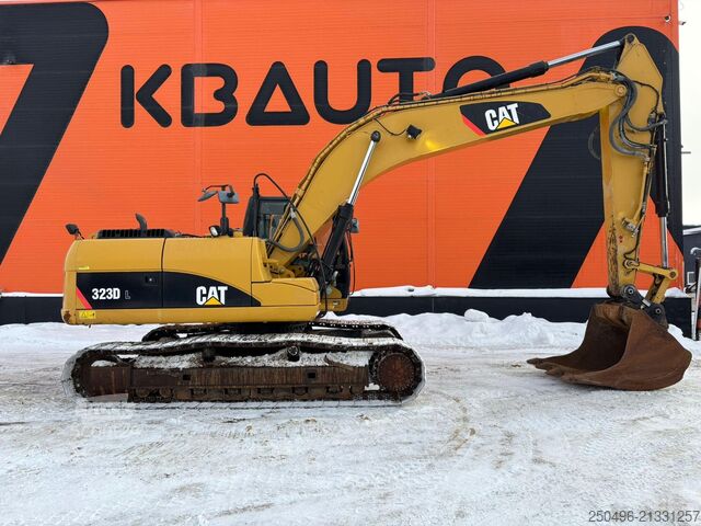 Raupenbagger Caterpillar 323 DL AC / CENTRAL LUBRICATION