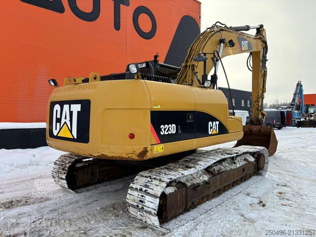Raupenbagger Caterpillar 323 DL AC / CENTRAL LUBRICATION