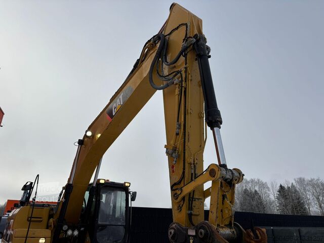 Raupenbagger Caterpillar 323 DL AC / CENTRAL LUBRICATION