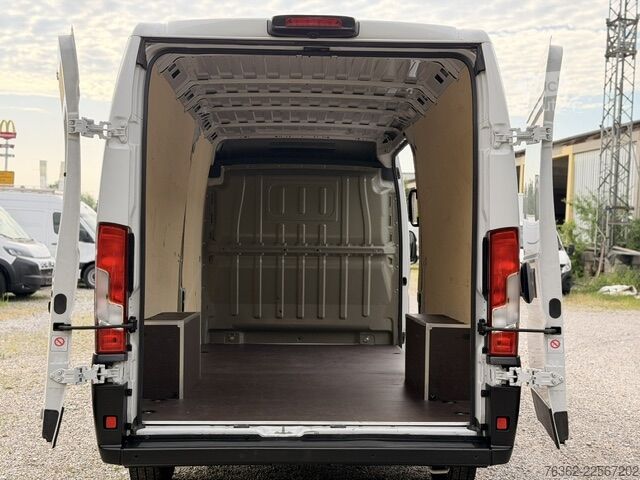 Skriňová dodávka vysoká + dlhá Fiat Ducato L4H2 180 LED Kamera Klima