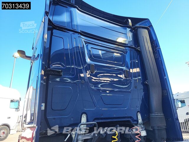 Standard-SZM Mercedes Actros 1846 4X2 Bigspace Retarder Mirrorcam Navi