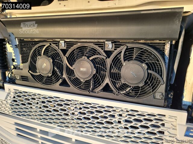 Standard-SZM Volvo FH 420 4X2 XL I-ParkCool Leatherseats 2xTanks