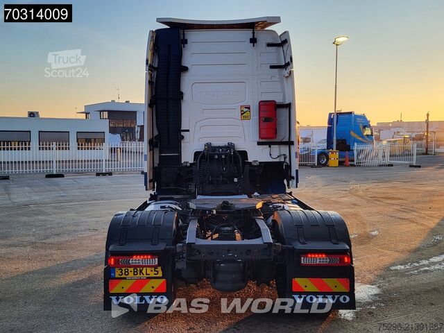 Standard-SZM Volvo FH 420 4X2 XL I-ParkCool Leatherseats 2xTanks