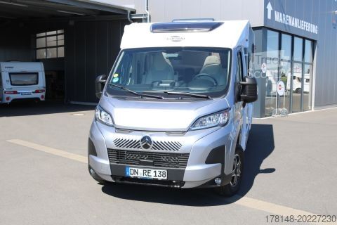 Halvintegreret autocamper Carado VAN V 337
