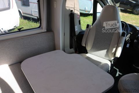 Autocaravana semi-integrada Carado T 447