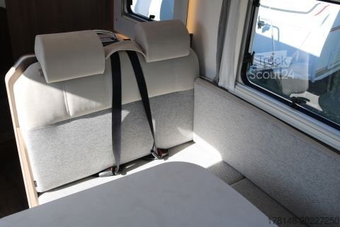 Autocaravana semi-integrada Carado T 447
