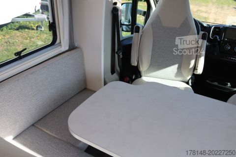 Autocaravana semi-integrada Carado T 447