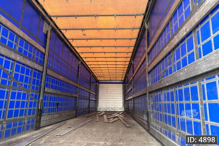 Bīdāmie tentiņi Schmitz Cargobull SCB*S3T / Disk brakes / Huckepack