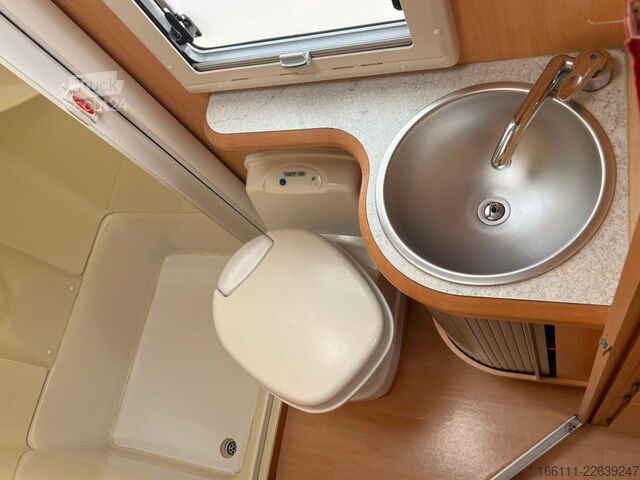 Напівінтегрований кемпер CRISTALL H 620 - Festbett - Solar - Klima - Markise