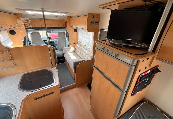 Напівінтегрований кемпер CRISTALL H 620 - Festbett - Solar - Klima - Markise
