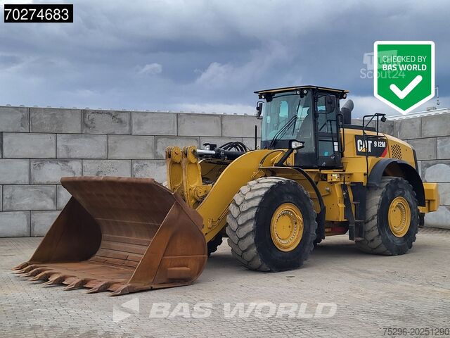 Chargeuse sur pneus Caterpillar 982 M