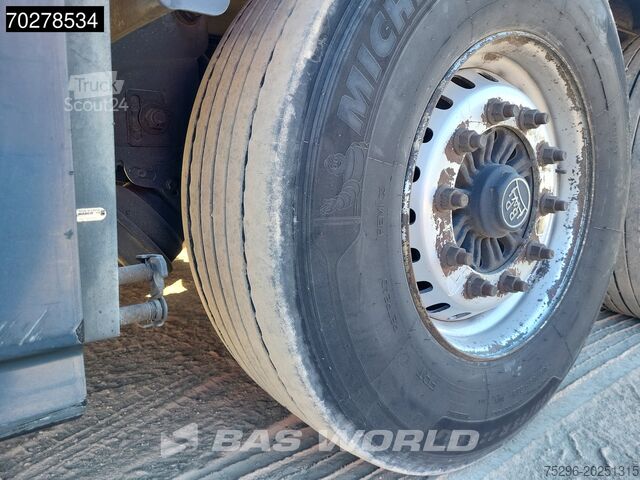 Transporte refrigerado/congelado Lamberet Carrier Vector 1550 3 axles Liftachse