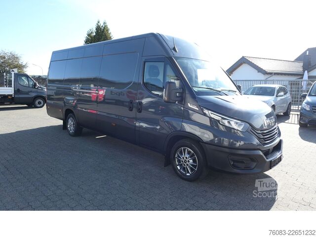 Kombi z visokim stropom IVECO Daily 35-210 Maxi Vollausstattung Full Options