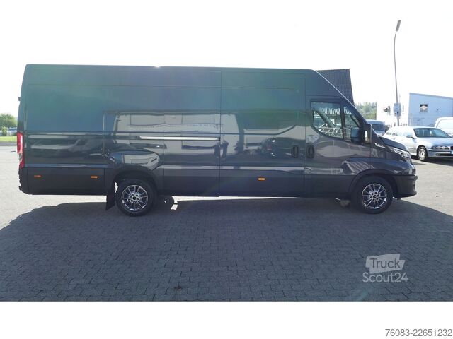 Kombi z visokim stropom IVECO Daily 35-210 Maxi Vollausstattung Full Options