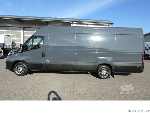 Kombi z visokim stropom IVECO Daily 35-210 Maxi Vollausstattung Full Options