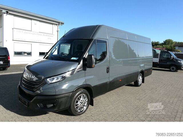 Kombi z visokim stropom IVECO Daily 35-210 Maxi Vollausstattung Full Options