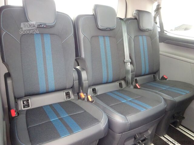 Minibus FORD Tourneo Custom L1 Sport PHEV AHK Exklusiv 360Kam