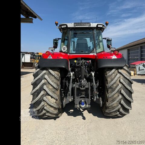 Tractor Massey Ferguson 7S.210 VT