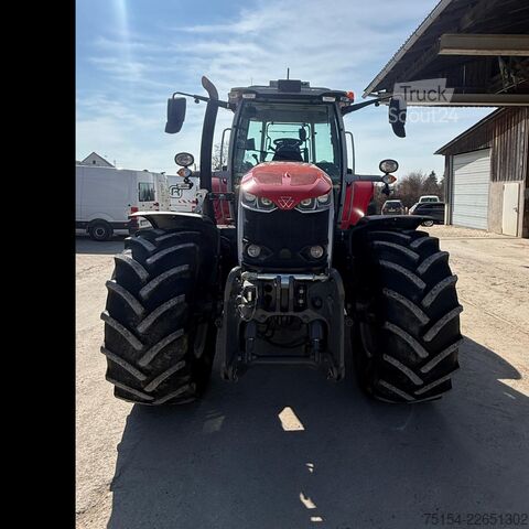 Tractor Massey Ferguson 7S.210 VT