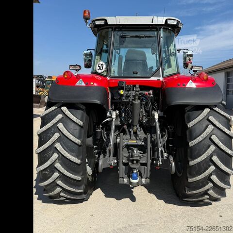 Tractor Massey Ferguson 7S.210 VT