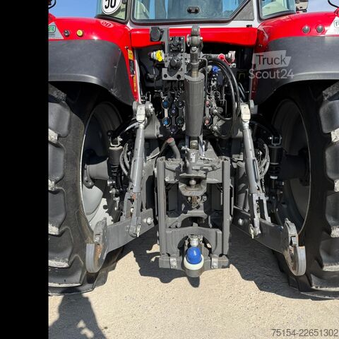 Tractor Massey Ferguson 7S.210 VT