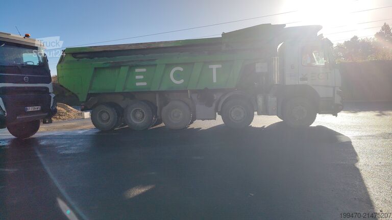 Belden kırmalı damperli kamyon Volvo FMX 500