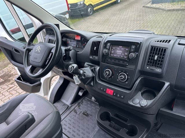 Furgon skrzyniowy CITROEN Jumper Koffer Klima Tiefrahmen