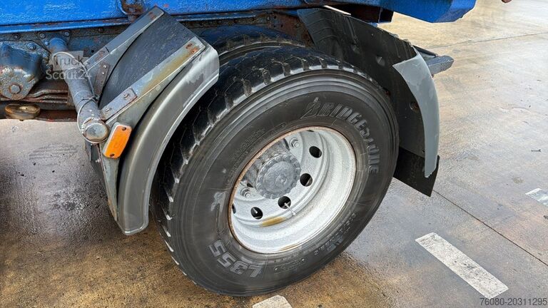 Ανατρεπόμενο φορτηγό Iveco Eurotech 190 E 34 (POMPE MANUELLE / BOITE MANUE...