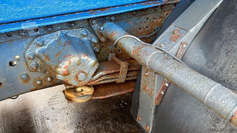 Ανατρεπόμενο φορτηγό Iveco Eurotech 190 E 34 (POMPE MANUELLE / BOITE MANUE...