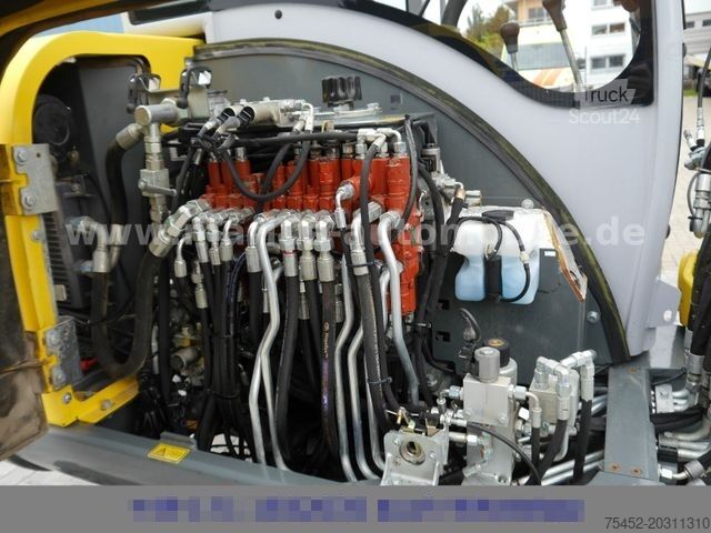 Minikaivinkone WACKER Neuson 3503RD mit 3 Schaufeln