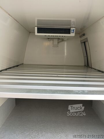 Chladírenská dodávka Volkswagen Caddy