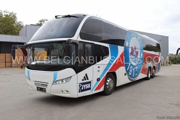 Treinador Neoplan Cityliner
