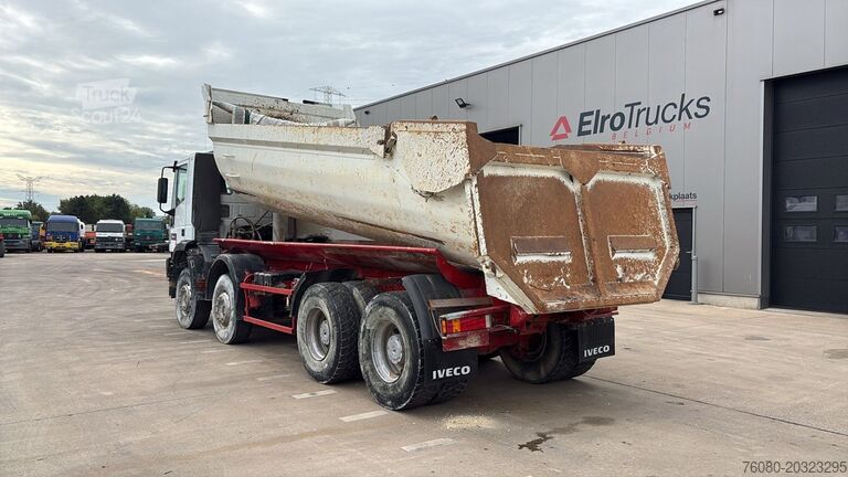 Kipper Iveco EUROTRAKKER 320 E 35 (GRAND PONT / LAMES / POMP...